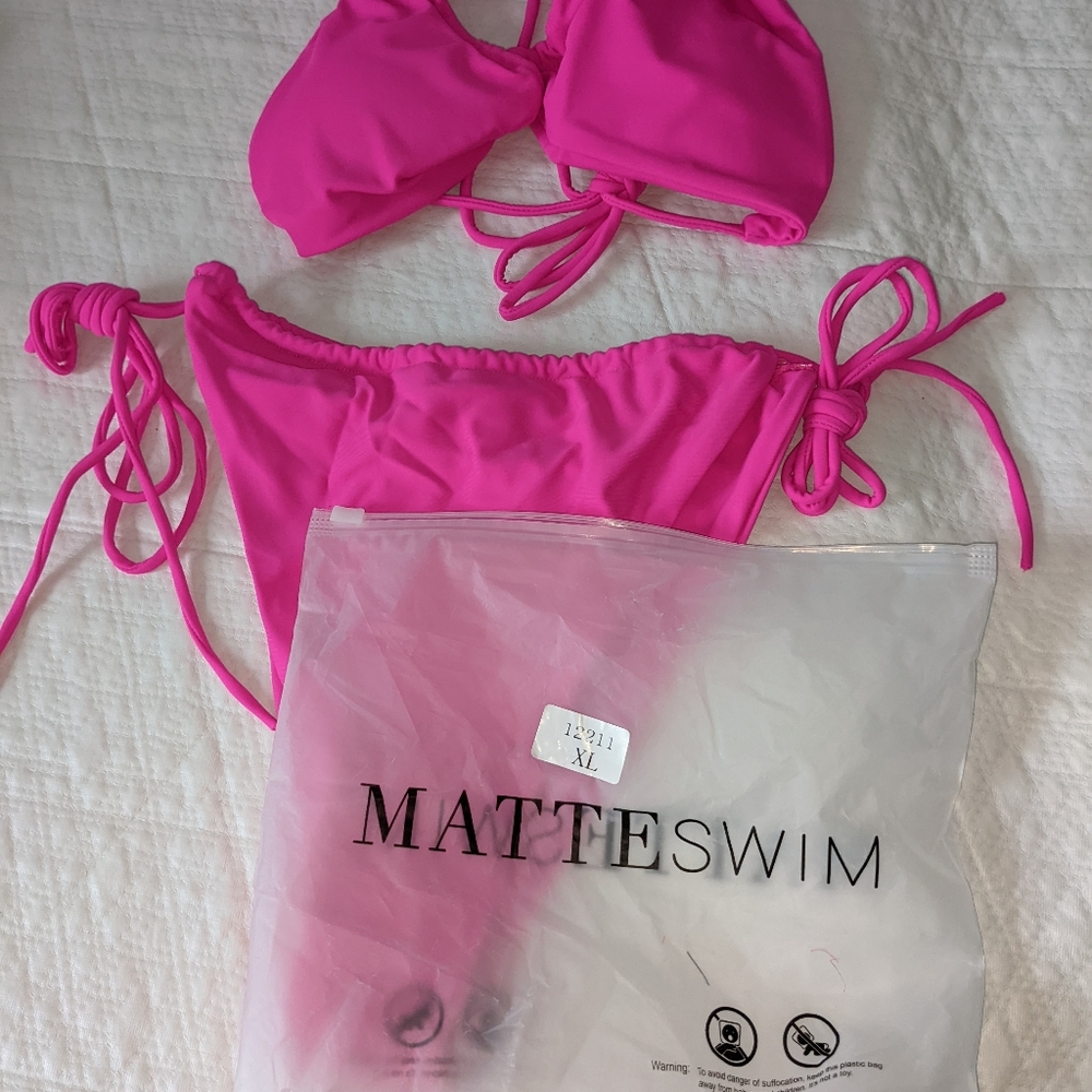 Matte Collection Bikini - Picture 2 of 7